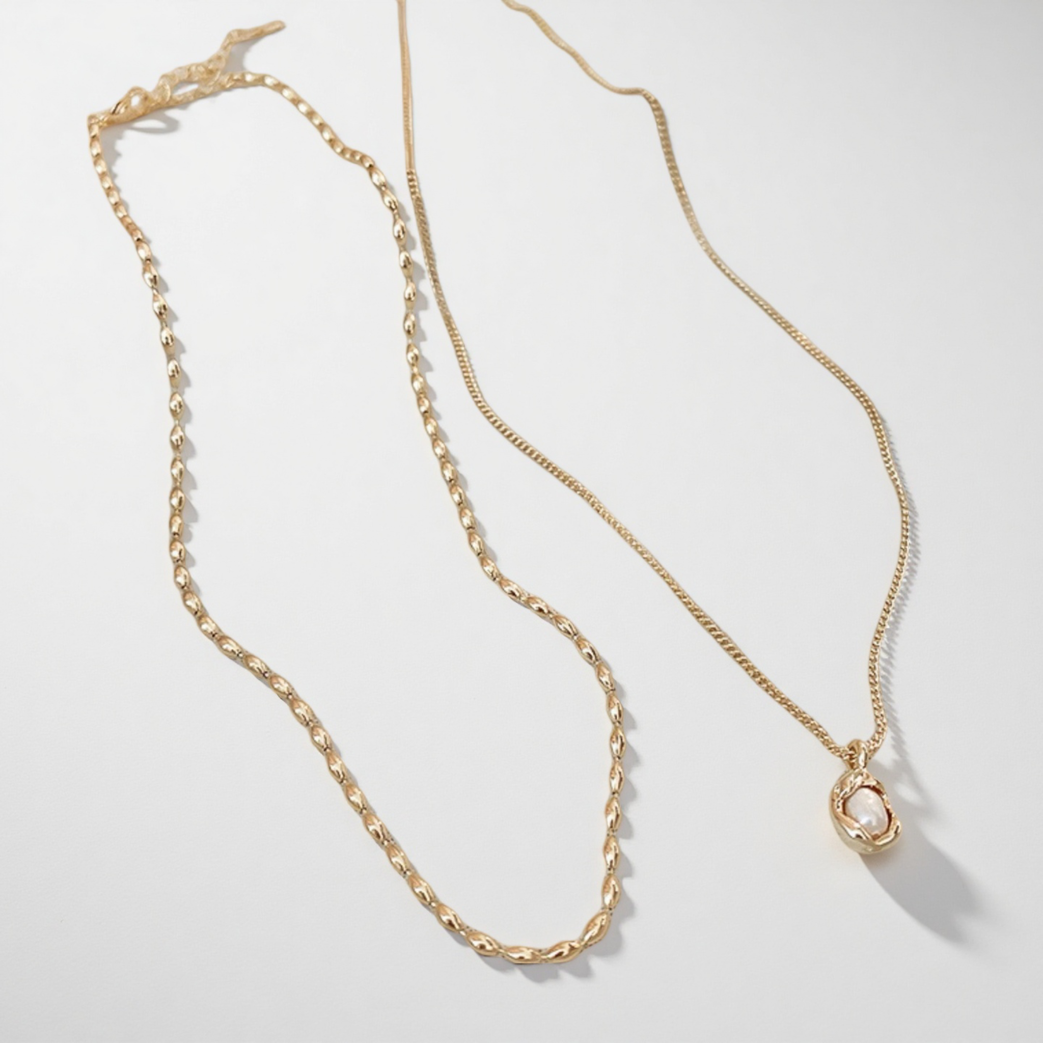 Baroque Style Necklaces Set of 2 (Gold Color)